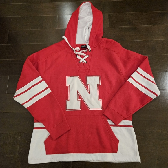 Colosseum Other - Colosseum Scarlet Nebraska Huskers Mens M Lace Up 3.0 Pullover Hoodie